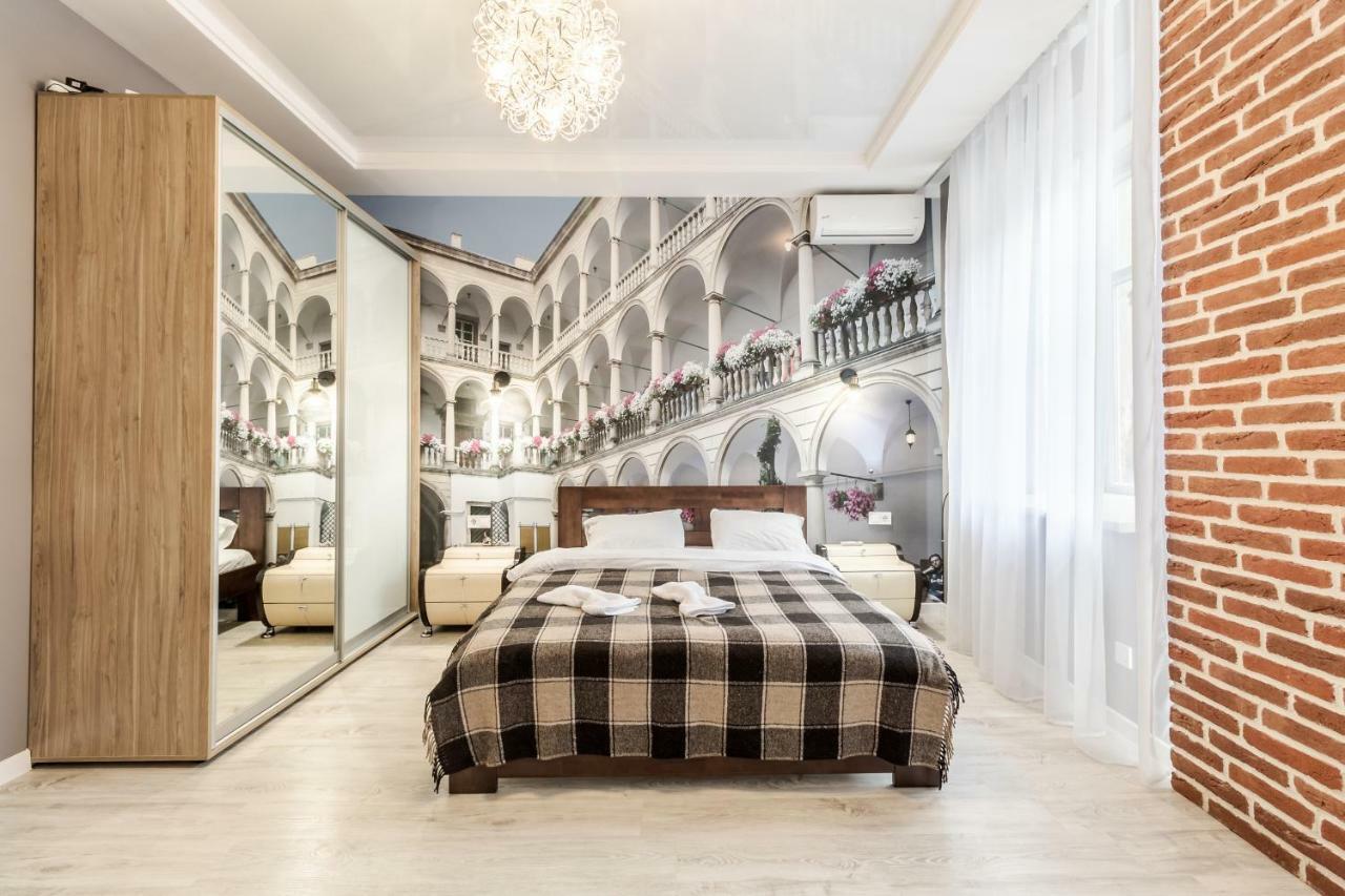 Modern Rus Apartment Лвив Екстериор снимка