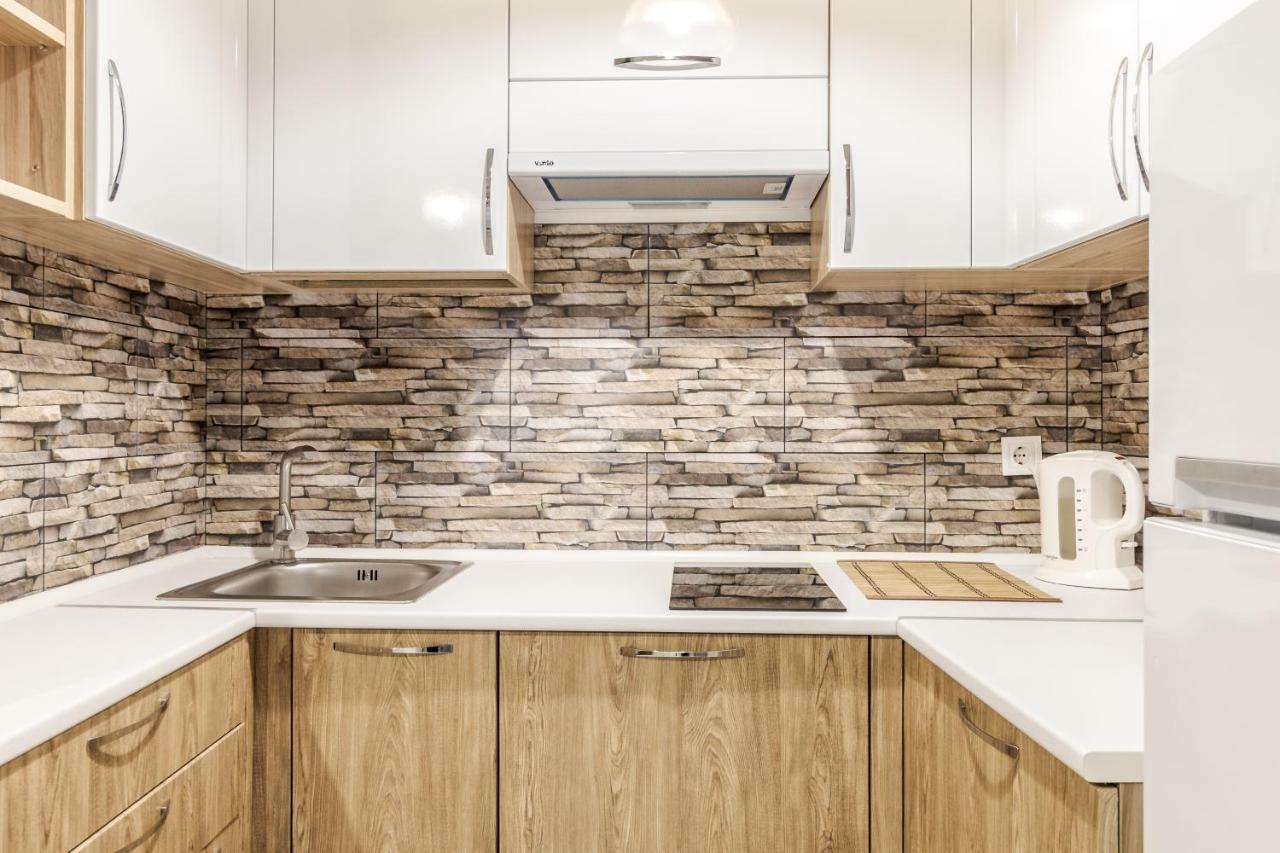 Modern Rus Apartment Лвив Екстериор снимка