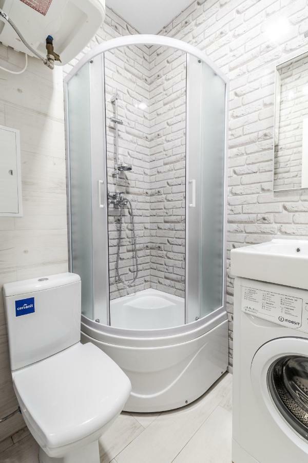 Modern Rus Apartment Лвив Екстериор снимка